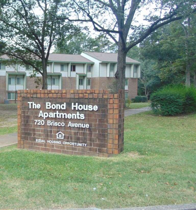 Bond House Apartments Sign