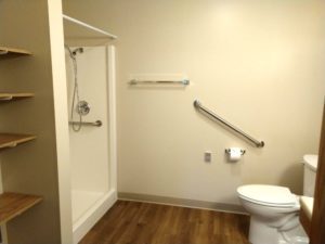 Wheat Ridge Heights Apartments bathroom